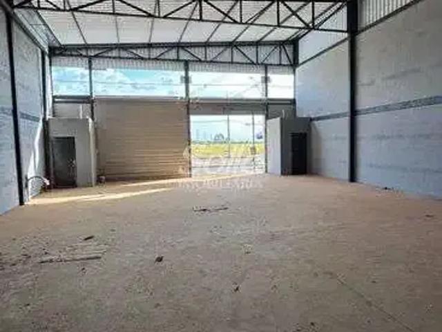 Escritorio aluguel em Região Geográfica Imediata de Uberlândia, Oliveira Fortes