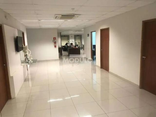 Escritorio aluguel em Região Geográfica Imediata de Uberlândia, Oliveira Fortes