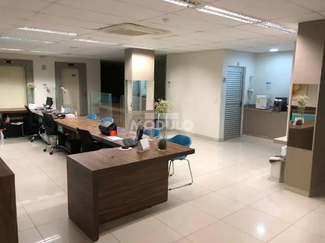 Escritorio aluguel em Região Geográfica Imediata de Uberlândia, Oliveira Fortes