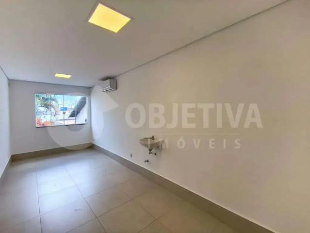 Escritorio aluguel em Região Geográfica Imediata de Uberlândia, Oliveira Fortes