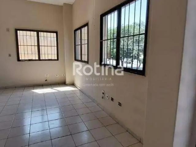 Escritorio aluguel em Segismundo Pereira, Uberlândia