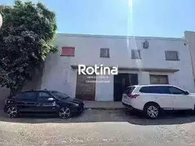 Escritorio aluguel em Região Geográfica Imediata de Uberlândia, Oliveira Fortes