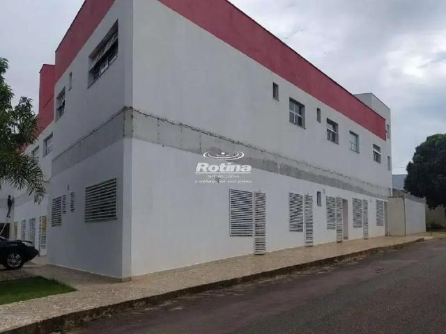 Escritorio aluguel em Região Geográfica Imediata de Uberlândia, Oliveira Fortes