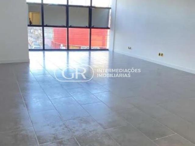 Escritorio aluguel em Região Geográfica Imediata de Volta Redonda-Barra Mansa, Volta Redonda