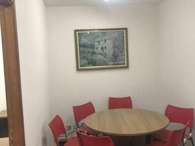 Escritorio venda em Região Imediata de Bauru, Bauru