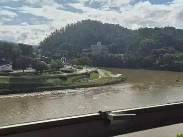 Escritorio venda em Região Geográfica Imediata de Blumenau, Blumenau