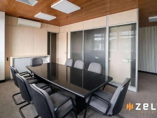 Escritorio venda em Região Geográfica Imediata de Blumenau, Blumenau