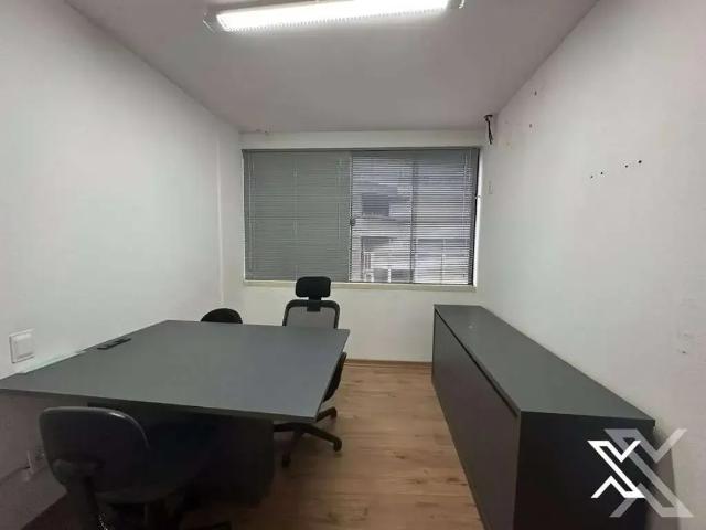 Escritorio venda em Região Geográfica Imediata de Blumenau, Blumenau