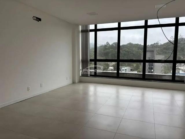Escritorio venda em Região Geográfica Imediata de Blumenau, Blumenau
