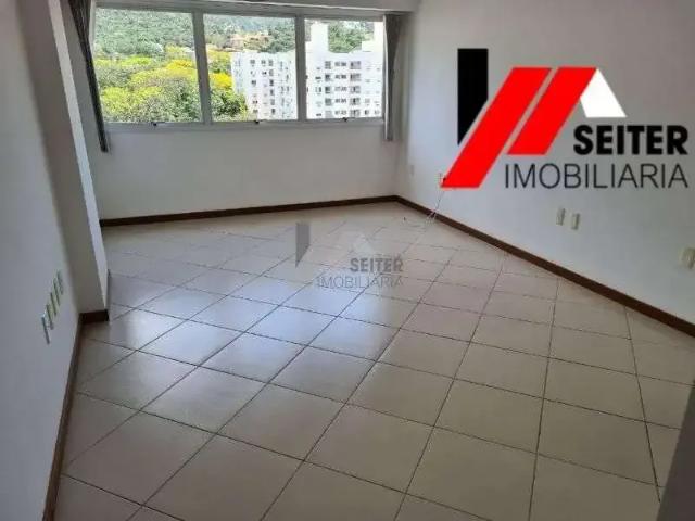 Escritorio venda em Região Geográfica Imediata de Florianópolis, Desterro
