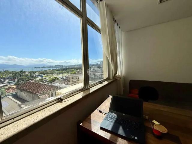 Escritorio venda em Região Geográfica Imediata de Florianópolis, Desterro