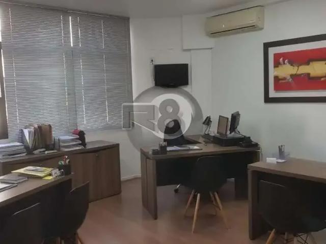 Escritorio venda em Região Geográfica Imediata de Florianópolis, Desterro
