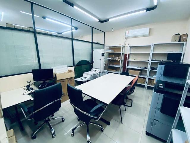 Escritorio venda em Região Geográfica Imediata de Florianópolis, Desterro