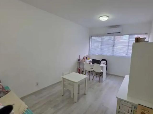 Escritorio venda em Região Geográfica Imediata de Florianópolis, Desterro
