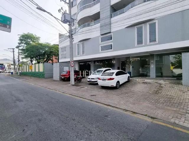 Escritorio venda em Região Geográfica Imediata de Blumenau, Indaial