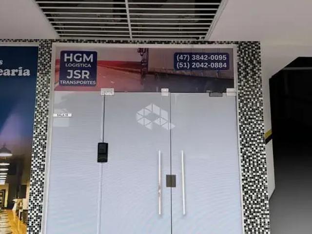 Escritorio venda em Meia Praia, Itapema