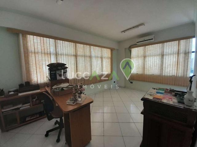 Escritorio venda em Região Imediata de Caraguatatuba-Ubatuba-São Sebastião, Região Metropolitana do Vale do Paraíba e Litoral Norte