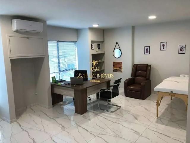 Escritorio venda em Região Geográfica Imediata de Joinville, Joinville