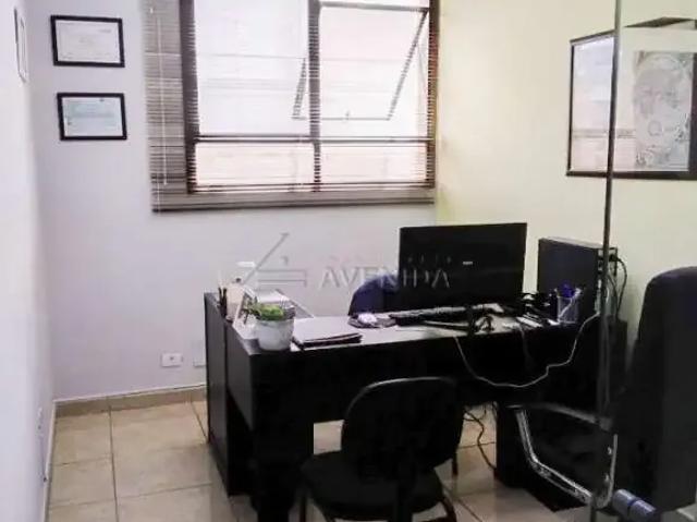 Escritorio venda em Região Geográfica Imediata de Londrina, Londrina