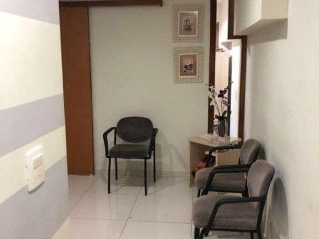 Escritorio venda em Região Geográfica Imediata de Londrina, Londrina