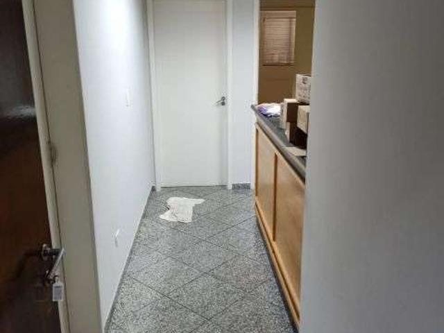 Escritorio venda em Região Geográfica Imediata de Londrina, Londrina