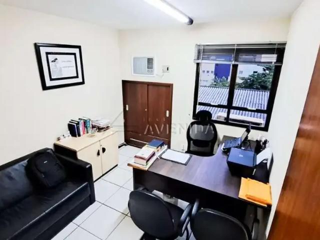 Escritorio venda em Região Geográfica Imediata de Londrina, Londrina