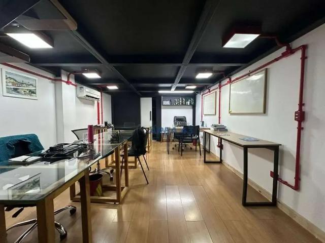 Escritorio venda em Região Geográfica Imediata de Londrina, Londrina