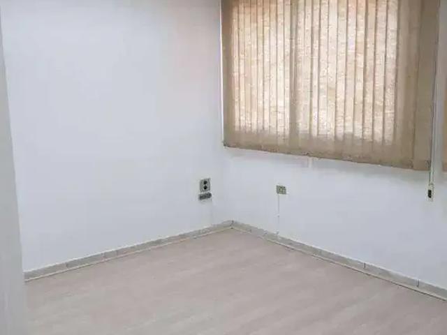 Escritorio venda em Região Geográfica Imediata de Londrina, Londrina