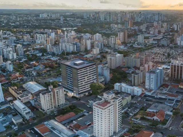 Escritorio venda em Região Geográfica Imediata de Londrina, Londrina