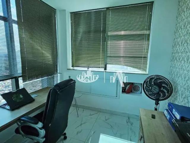 Escritorio venda em Região Geográfica Imediata de Londrina, Londrina