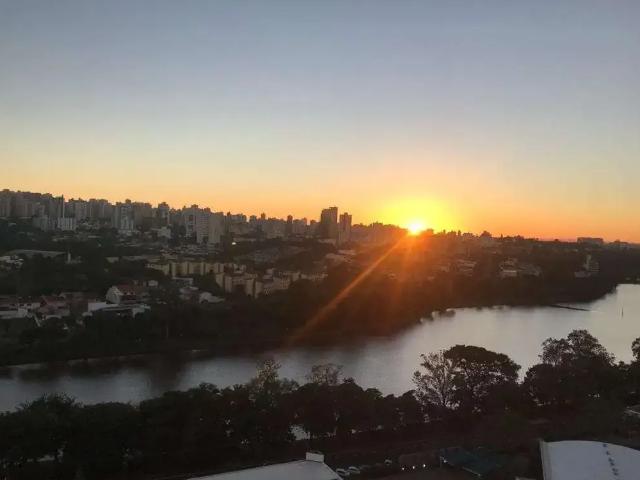 Escritorio venda em Região Geográfica Imediata de Londrina, Londrina