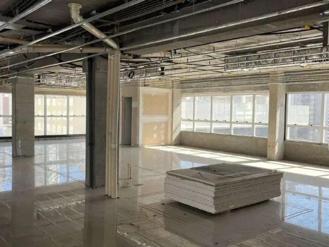 Escritorio venda em Região Geográfica Imediata de Londrina, Londrina