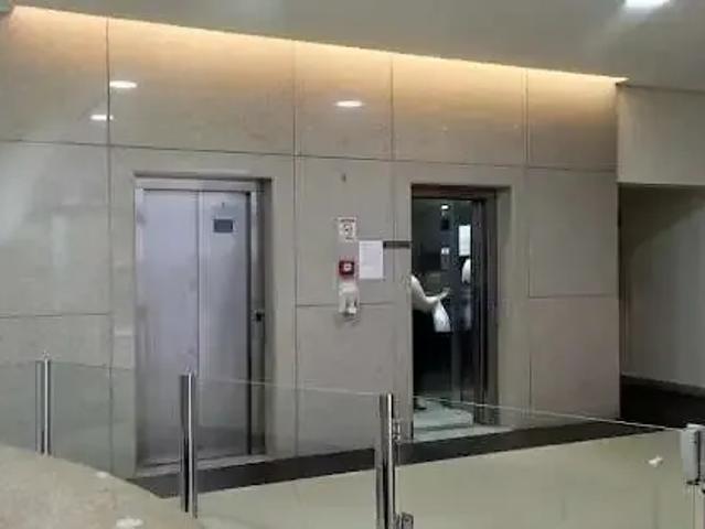 Escritorio venda em Região Geográfica Imediata de Londrina, Londrina