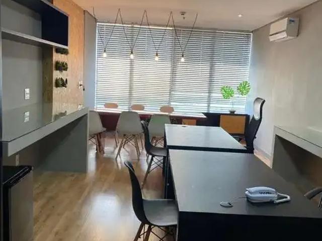 Escritorio venda em Região Geográfica Imediata de Londrina, Londrina