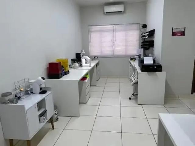 Escritorio venda em Região Geográfica Imediata de Patos de Minas, Patos de Minas