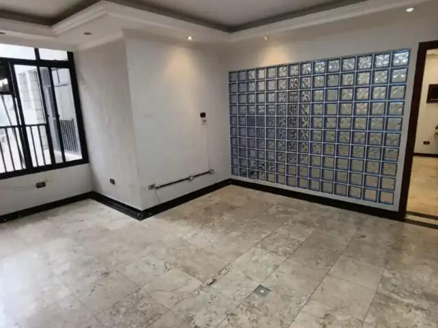 Escritorio venda em Região Imediata de Santos, Região Metropolitana da Baixada Santista