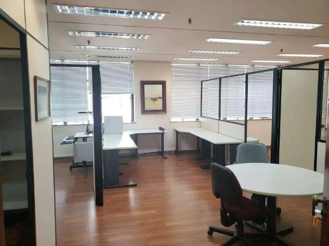 Escritorio venda em Região Imediata de Ribeirão Preto, Região Metropolitana de Ribeirão Preto