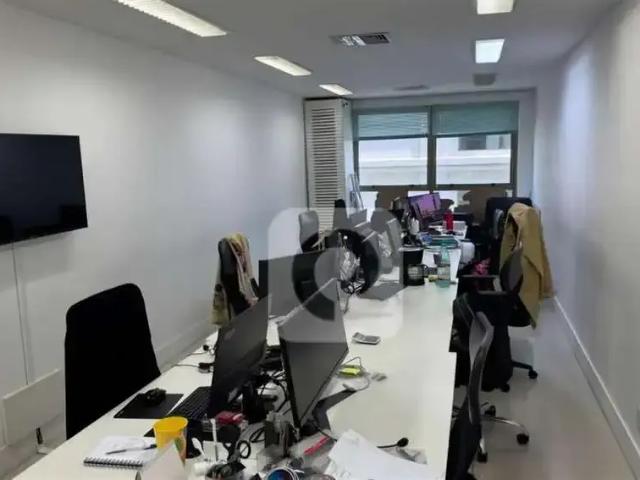 Escritorio venda em Região Geográfica Imediata do Rio de Janeiro, Região Metropolitana do Rio de Janeiro