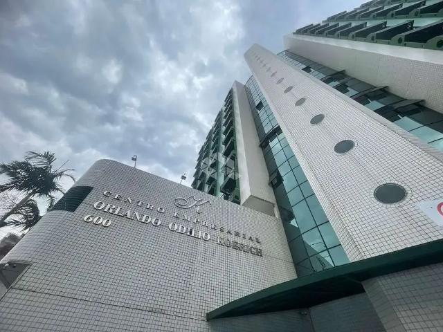Escritorio venda em Região Geográfica Imediata de Florianópolis, São José