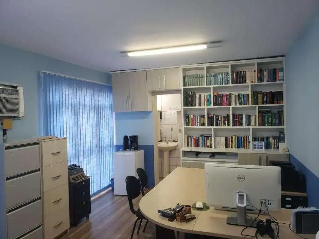 Escritorio venda em Região Geográfica Imediata de Florianópolis, São José