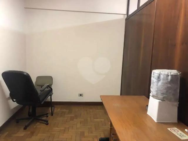 Escritorio venda em Região Imediata de São Carlos, São Carlos