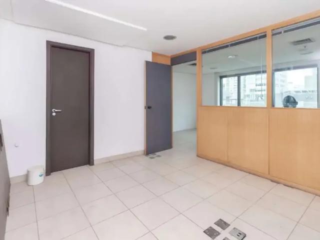 Escritorio venda em Região Imediata de São Paulo, Região Metropolitana de São Paulo