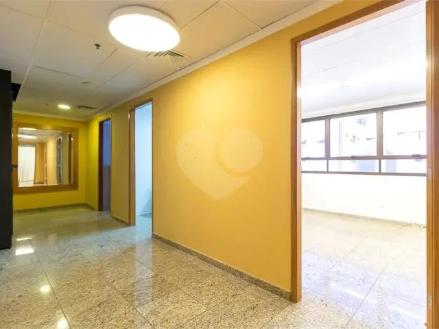 Escritorio venda em Região Imediata de São Paulo, Região Metropolitana de São Paulo