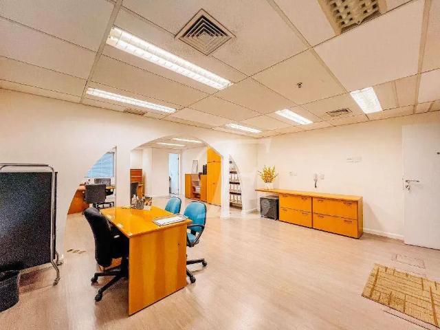 Escritorio venda em Região Imediata de São Carlos, São Carlos