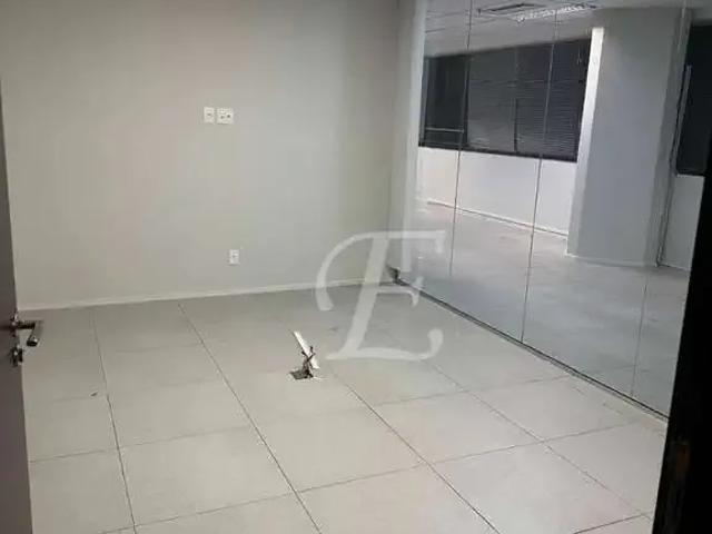 Escritorio venda em Região Imediata de São Carlos, São Carlos