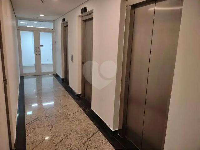 Escritorio venda em Região Imediata de São Carlos, São Carlos