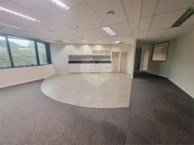 Escritorio venda em Região Imediata de São Paulo, Região Metropolitana de São Paulo