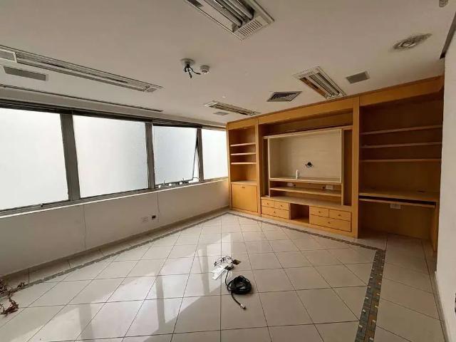 Escritorio venda em Região Imediata de São Paulo, Região Metropolitana de São Paulo