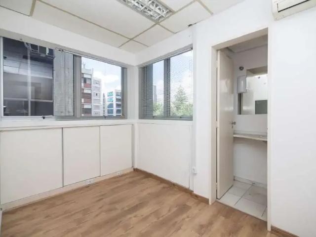 Escritorio venda em Região Imediata de São Paulo, Região Metropolitana de São Paulo