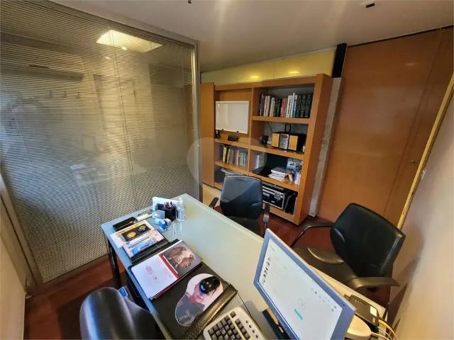 Escritorio venda em Região Imediata de São Paulo, Região Metropolitana de São Paulo